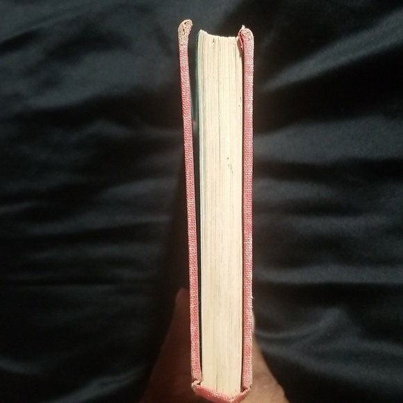 ALICE'S ADVENTURES IN WONDERLAND By Lewis Carroll - Picture 5 of 16